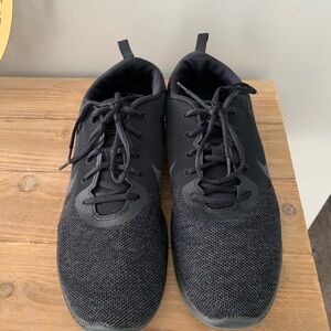 Nike Men's Flex Experience Run 10 sneakers